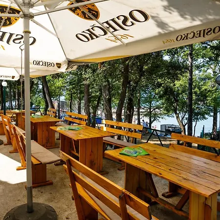 Homes Ostro Πάρκο διακοπών Kraljevica