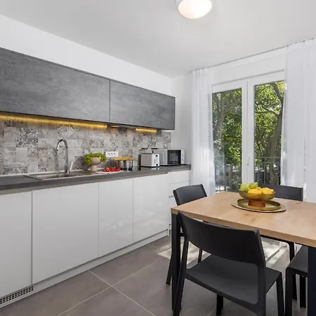 منتزه العطل Homes Ostro كلارجيفيكا
