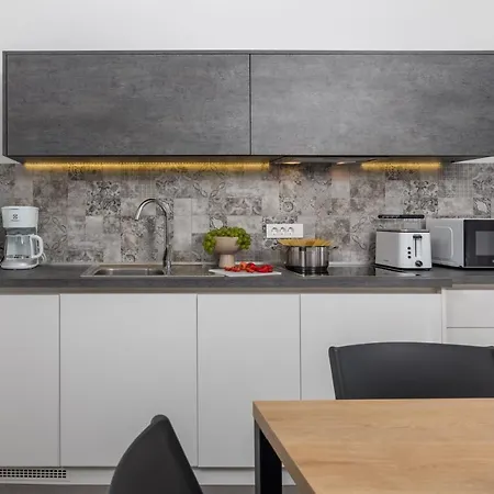 Homes Ostro منتزه العطل