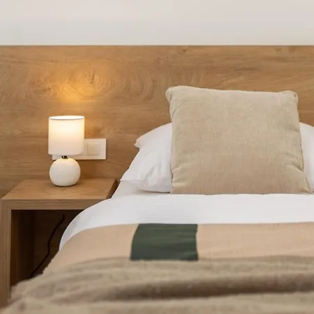 Homes Ostro 4*