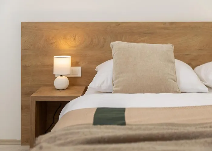 Homes Ostro 4*